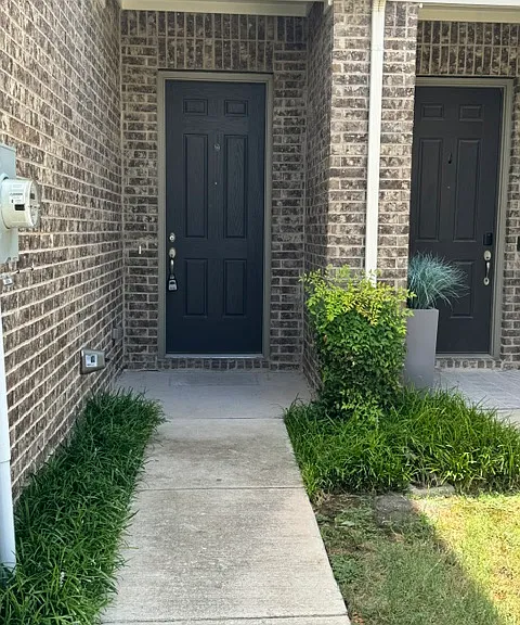 17709 Sage Ln — Photo 2