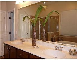 3rd image of 3521 Grassglen Pl
