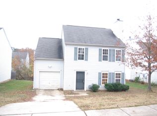 926 Grassy Patch Ln, Charlotte, NC 28216