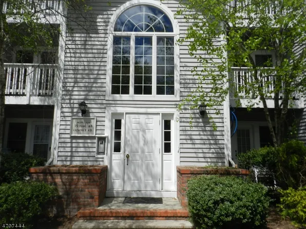 35 Genoble Rd, Montville, NJ 07045