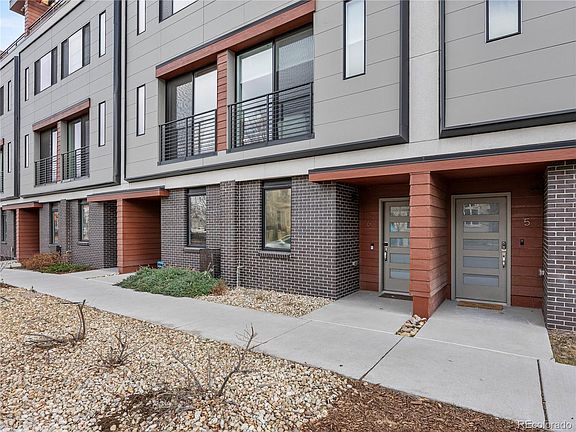 3rd image of 2350 Tremont Place #6