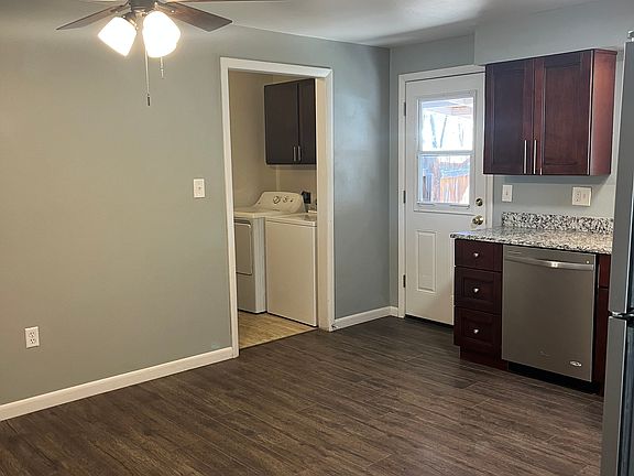 4th image of 160 S Kendall St #160