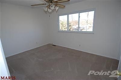 2nd image of 1107 Briarhurst Dr