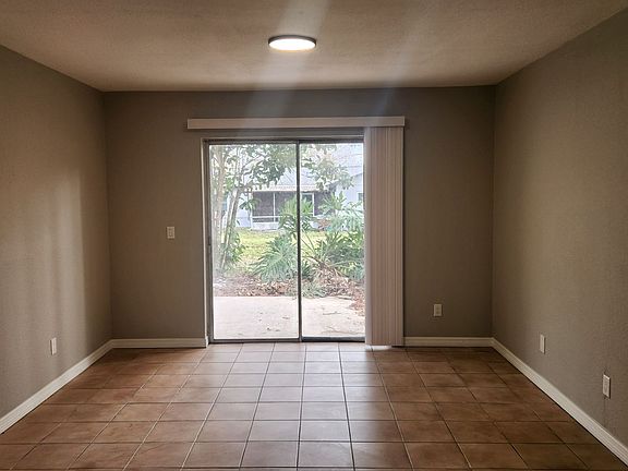 4th image of 108 Tierra Cir