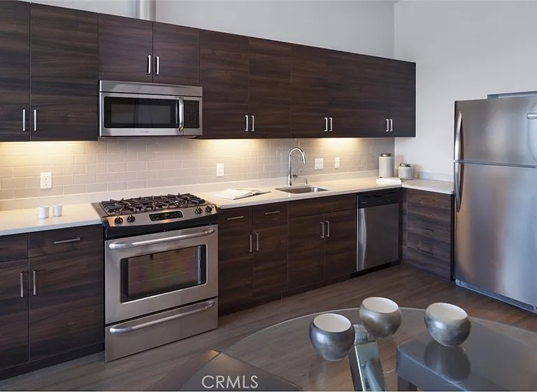 100 Van Ness Ave #1511 — Photo 4