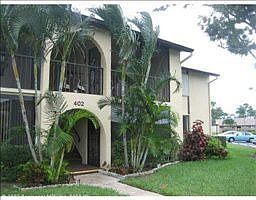 1st image of 402 Pine Cir