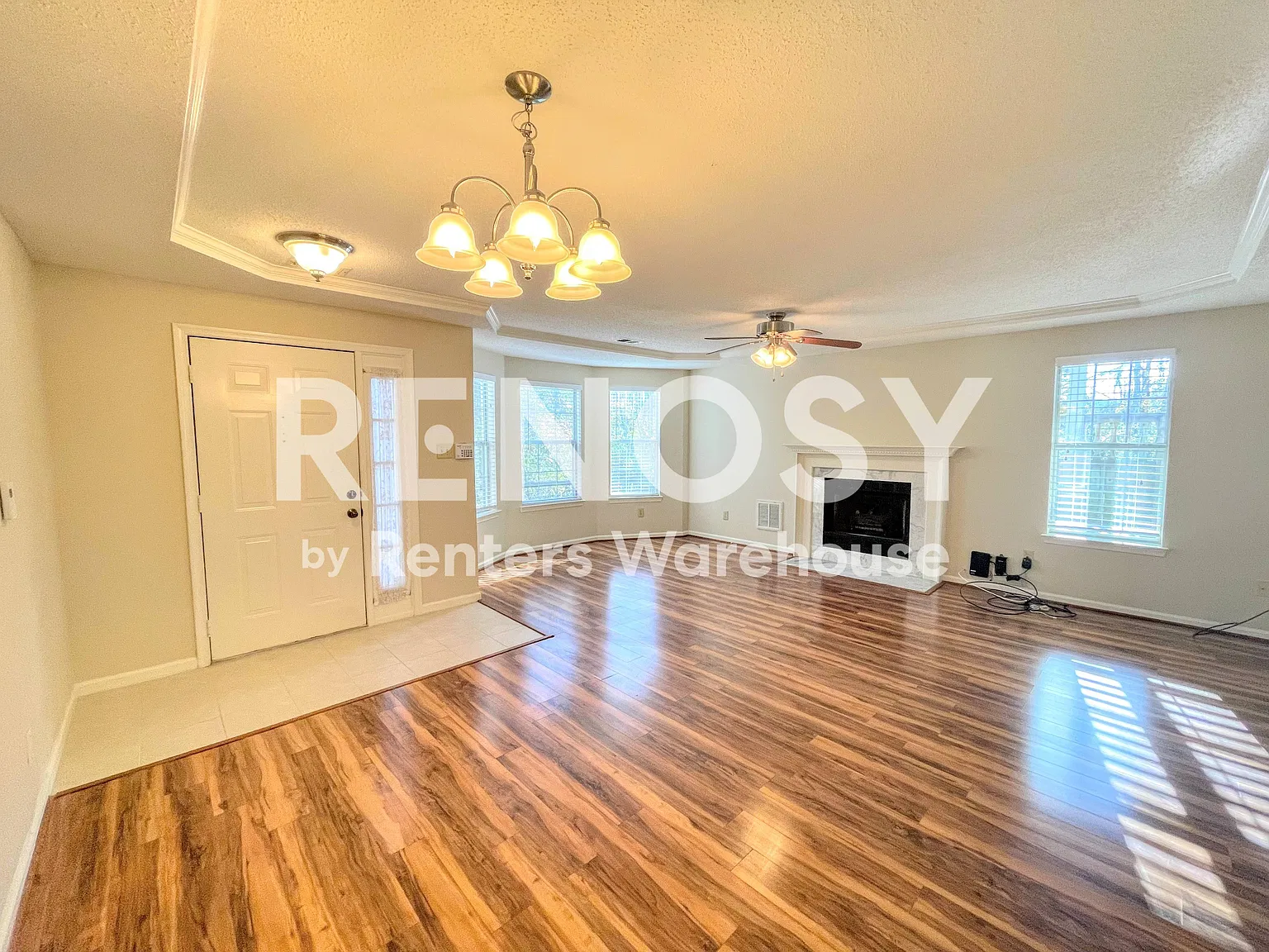 Spectacular Condo! — Photo 2