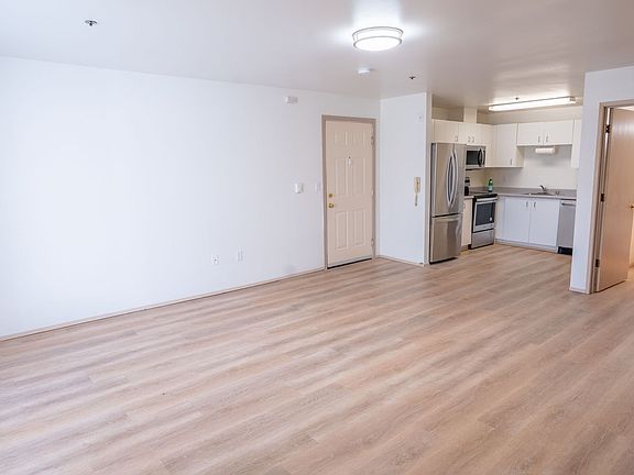 4th image of 3401 Pacific Ave APT A1