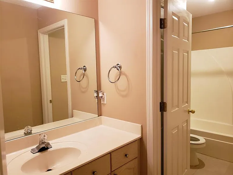 1088 Sunstar Dr — Photo 10
