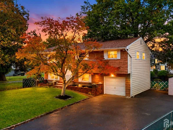 381 William St, Piscataway, NJ 08854