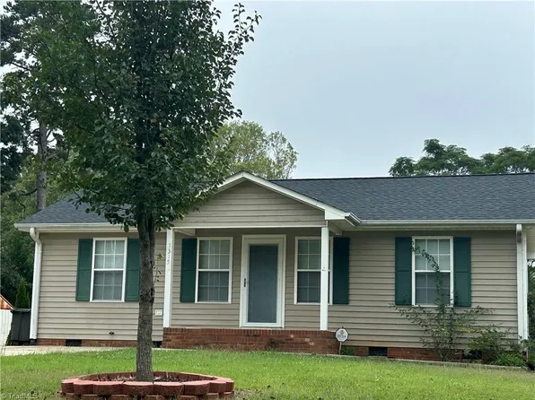 1315 Brewer Rd, Winston Salem, NC 27107