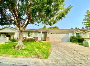7205 Sunsweet Ln, Sacramento, CA