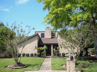 3914 Panorama Dr, Missouri City, TX 77459