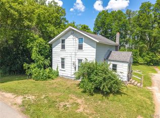 5319 Bear Rd, North Syracuse, NY 13212