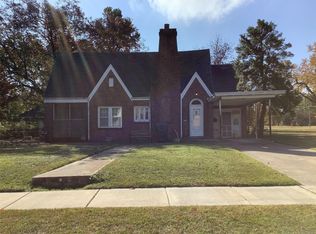 736 14th Ave NW, Ardmore, OK 73401