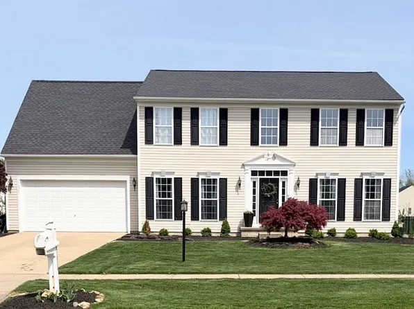 37830 Stoney Lake Dr, North Ridgeville, OH 44039