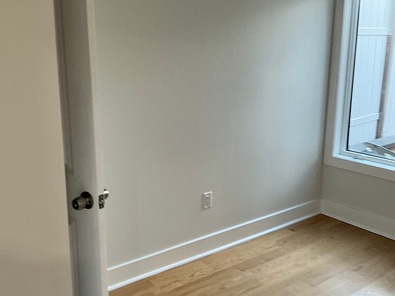 2nd image of 88A Arlington Ave #2