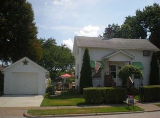2719 Carey Ave, Davenport, IA