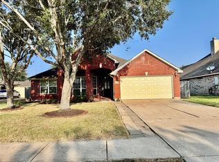 2604 Hidden Creek Dr, Pearland, TX 77581