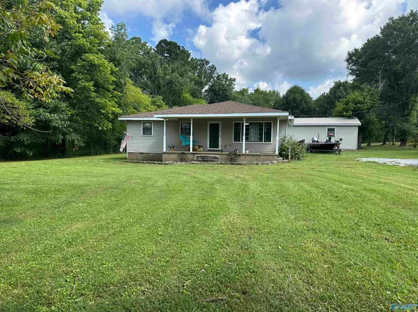 286 Lowery Rd, Valley Head, AL 35989