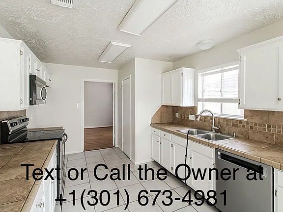 3rd image of 7118 Renfro Dr