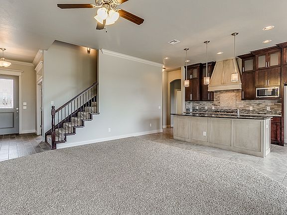 3rd image of 3908 Saint Augustine St