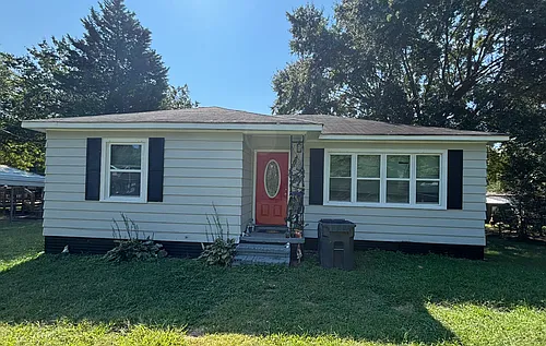 410 Blacksnake Rd Photo 1