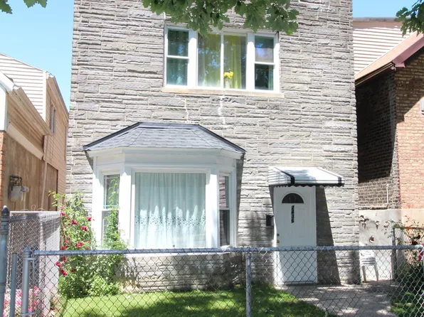 2436 W Thomas St, Chicago, IL 60622