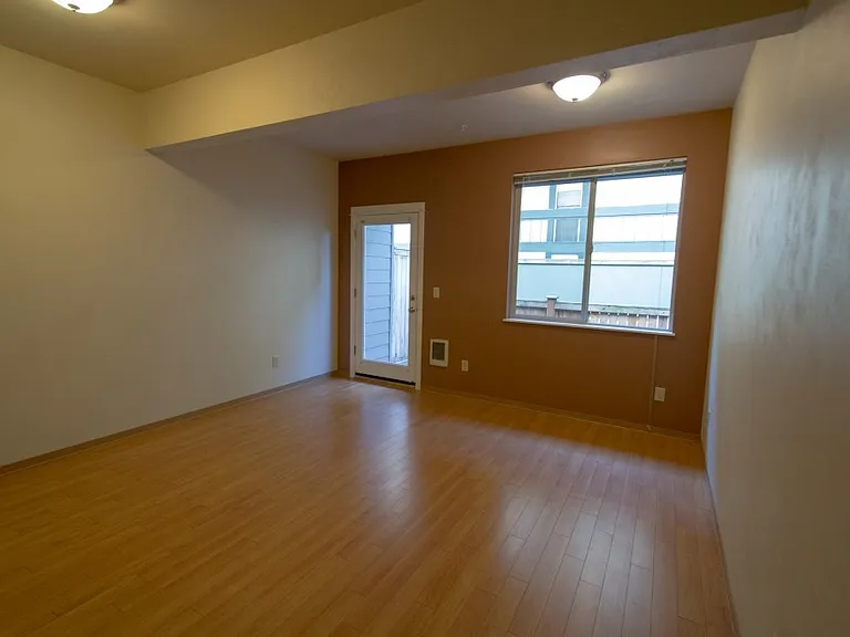 648 E 17th Ave #1-20 — Photo 50