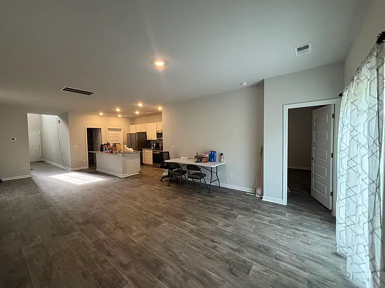 152 Bottlebrush Dr — Photo 7