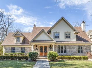 3325 Lakeshore Rd, Burlington, ON L7N 1B1