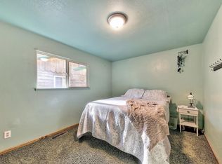 831 Taylor Way, South Lake Tahoe, CA 96150