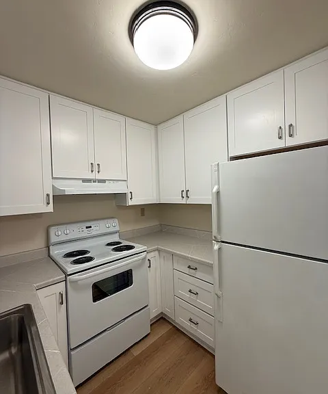 10002 San Juan St #5 — Photo 6