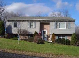 140 Spring Lane Cres, Waynesboro, PA 17268