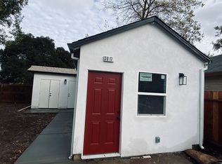 3017 44th St #B, Sacramento, CA 95817