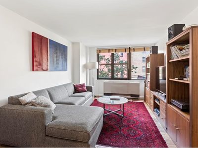 130 E 18th St APT 4X, New York, NY, 10003