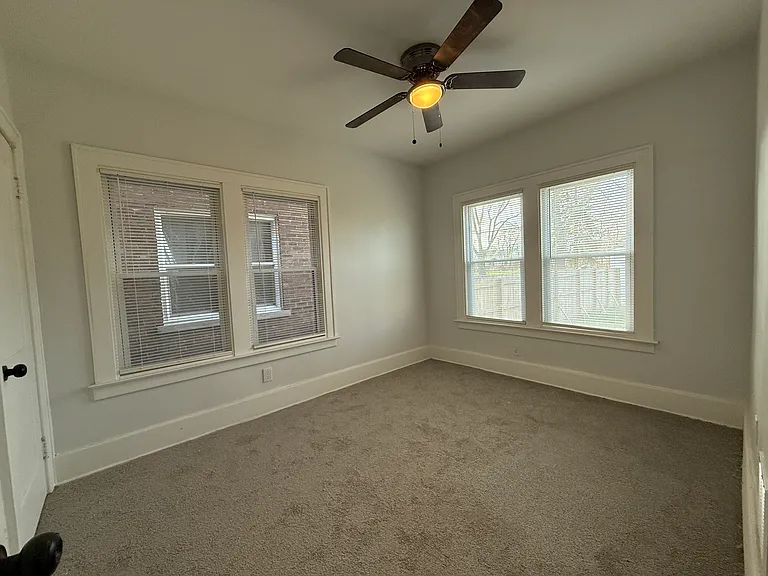 2922 Virginia Park St #2 — Photo 8