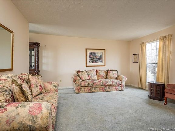 5th image of 1195 Regina Ln NW