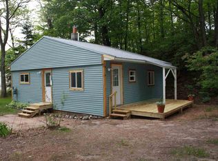 129 Midway Dr, Negaunee, MI 49866