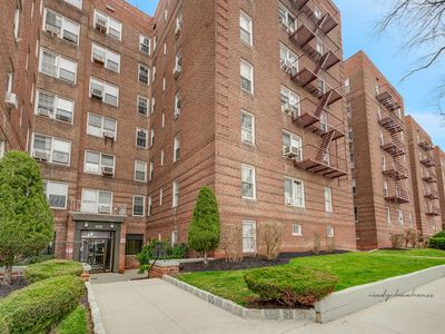63-85 Woodhaven Blvd #5C, Rego Park, NY, 11374