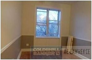 2nd image of 44 Bank St
