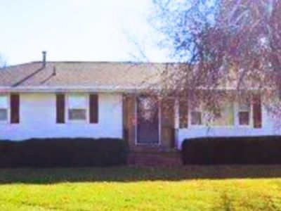 202 College Ave, Le Grand, IA, 50142