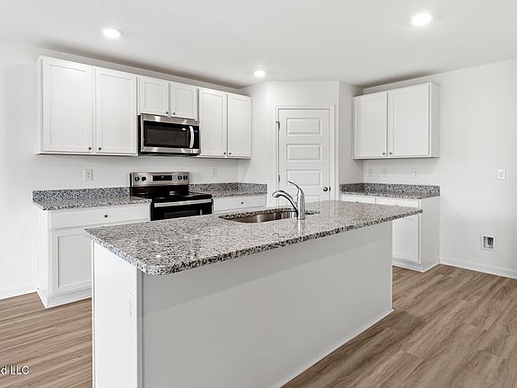 2nd image of 200 Magnolia Farms Dr