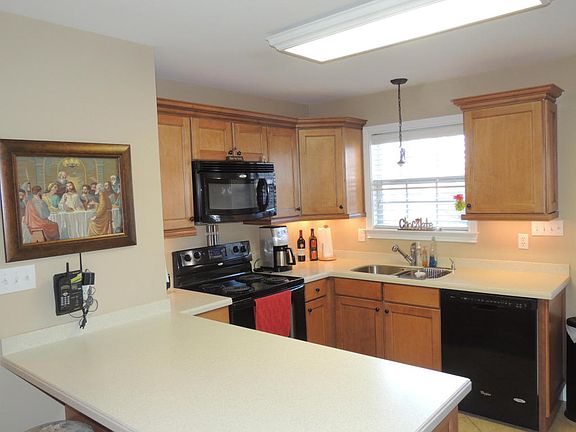 3rd image of 10969 Woodford Bend Way