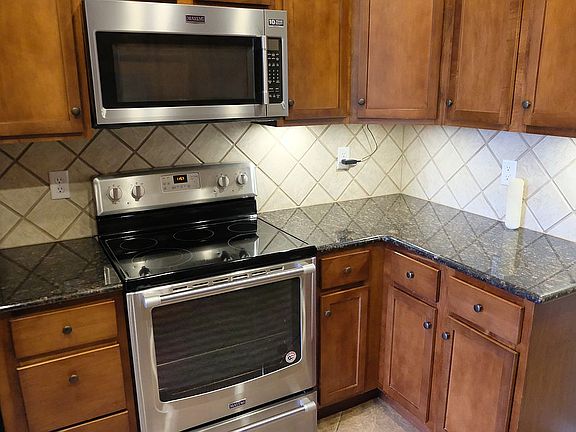 5th image of 3112 SW Tunica Ave