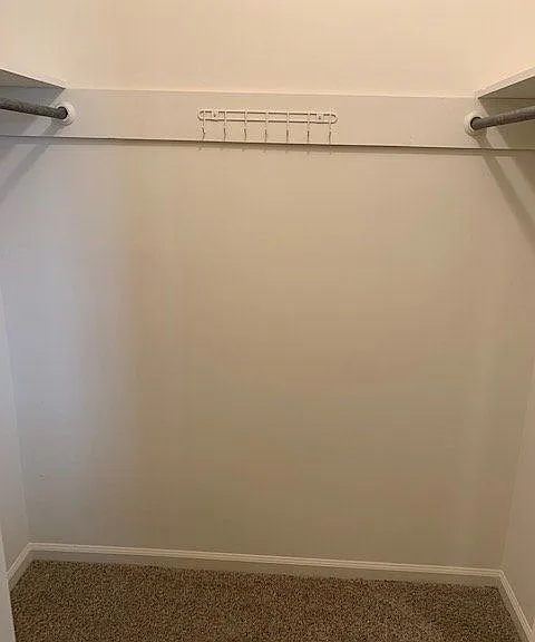 124 W Victoria Ct — Photo 9