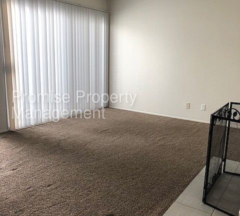 5th image of 2301 Skylark Dr APT A