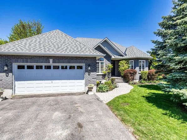 36 Lori Blvd, Lindsay, ON K9V 6B6