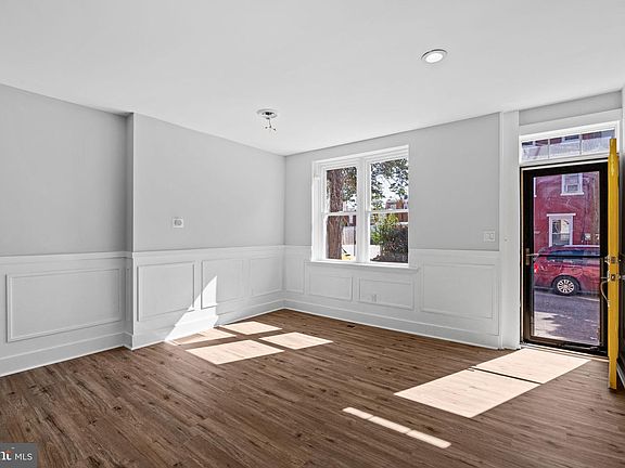 5th image of 2026 N Lawrence St