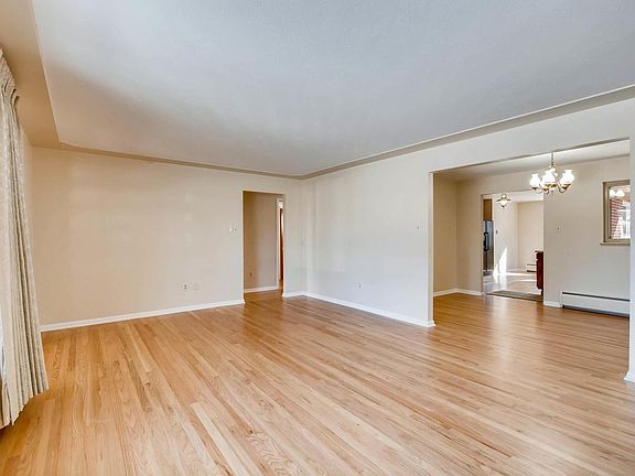 5th image of 3016 S Vine St
